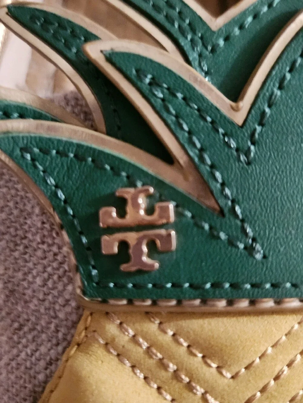 Tory Burch Espadrilles Pineapple and Palm 6.5